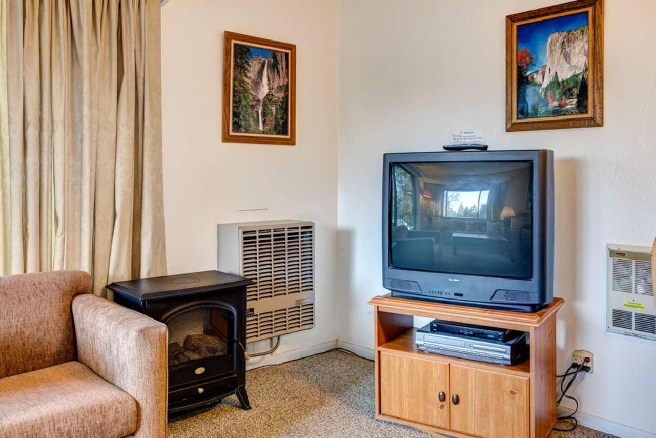הוילה יוסמיטי ווסט A112 Studio Inside Yosemite Park- Mins From Badger Pass And Valley מראה חיצוני תמונה